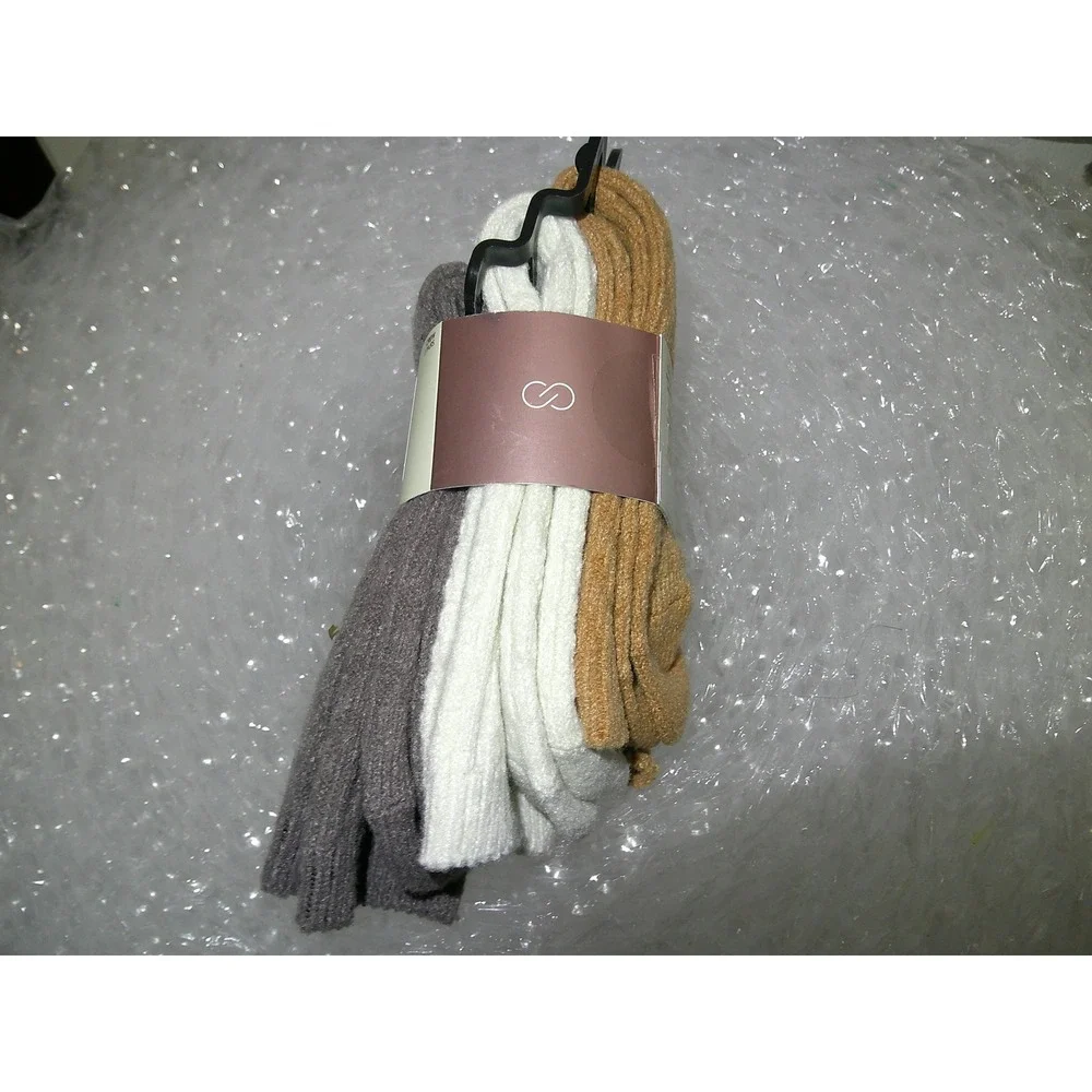 Calla Lifestyle Crew Socks 3-Pack Soft‎ Cozy Holiday Gift Medium